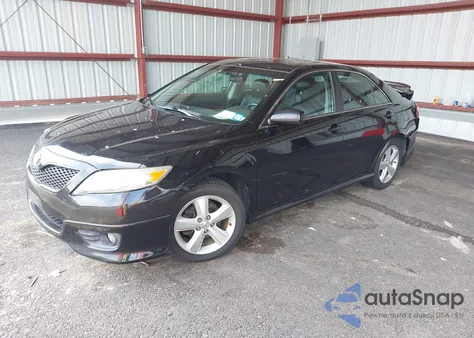 2011 Toyota Camry Le V6/Se V6/Xle V6 z USA, uszkodzony, nr VIN 4T1BK3EK7BU630989